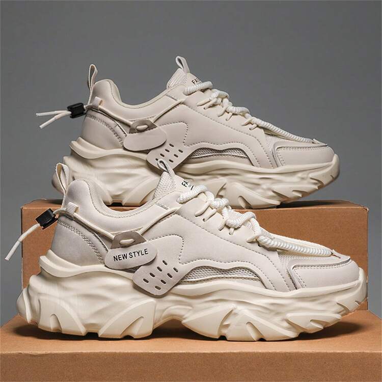 Chunky Trainers – Thick-Soled Streetwear Running Shoe