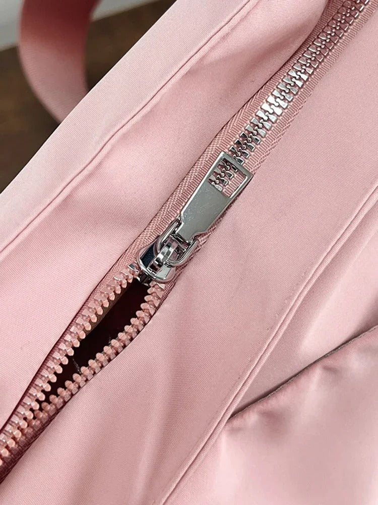 Women's Shoulder Bag – Stylish, Spacious & Perfect for Everyday Use