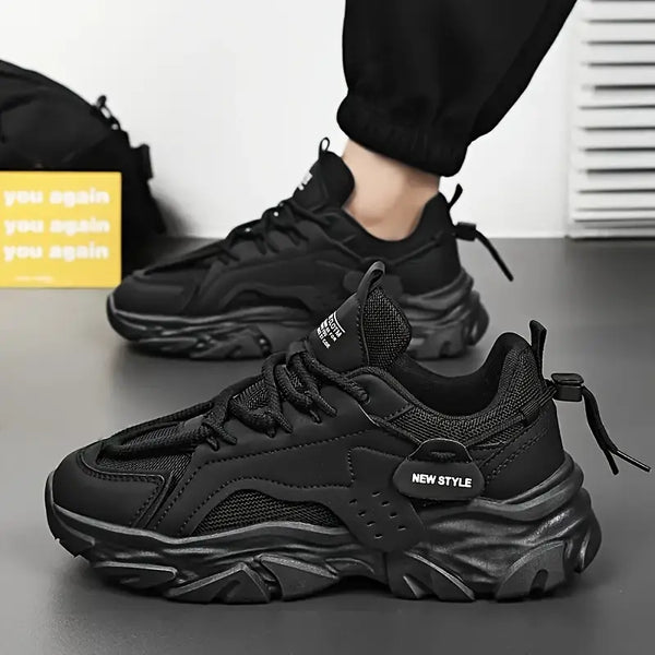 Chunky Trainers – Thick-Soled Streetwear Running Shoe