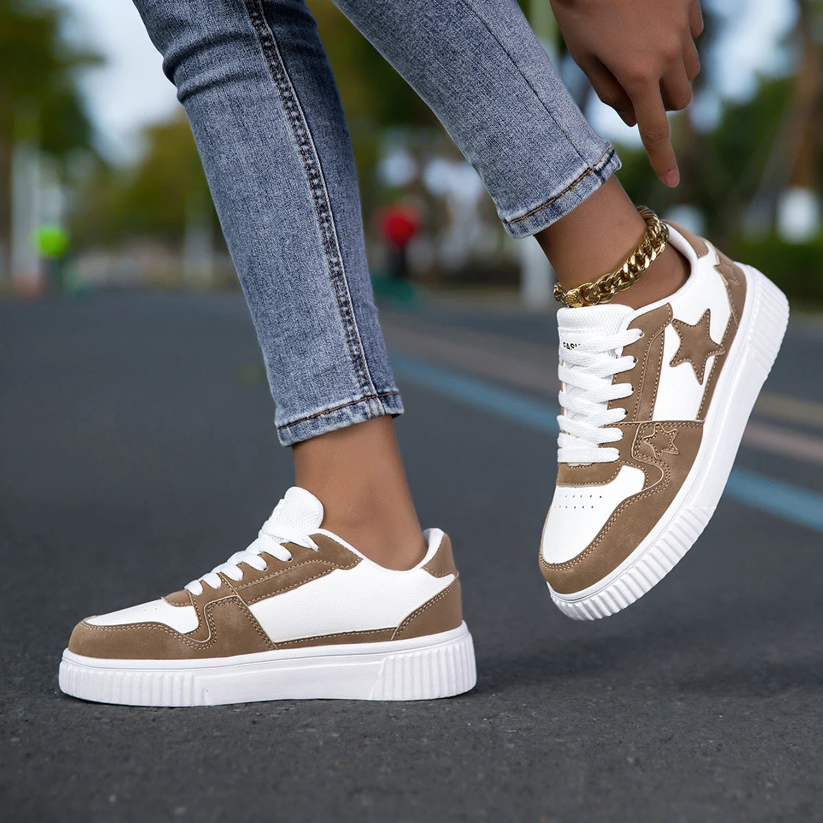 Women’s Star Design Platform Trainers