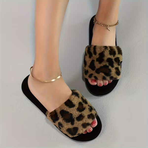 Women’s Warm Fluffy Leopard Slippers – Soft Faux Fur Indoor Slides
