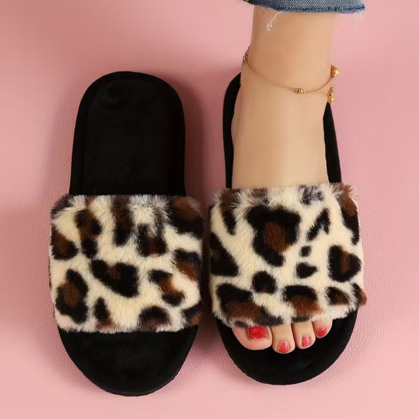 Women’s Warm Fluffy Leopard Slippers – Soft Faux Fur Indoor Slides